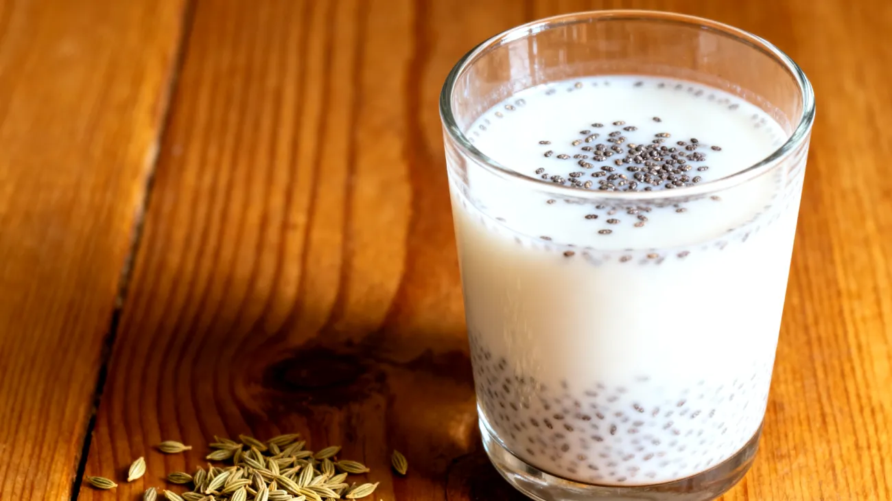 Kefir-Wasserkraut mit Flohsamenschalen und Fenchelsamen"